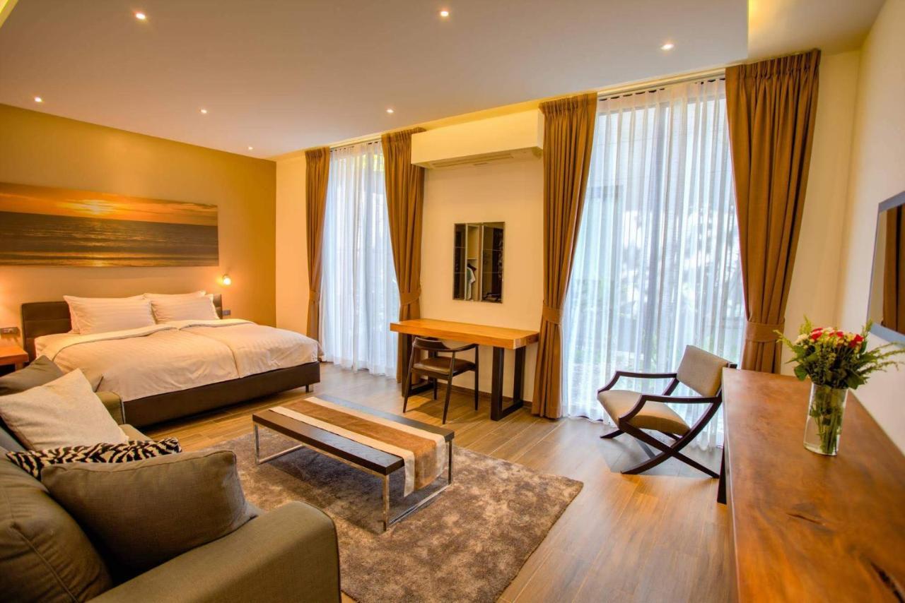 Ocean Rock Kalim Aparthotel Patong Exterior photo